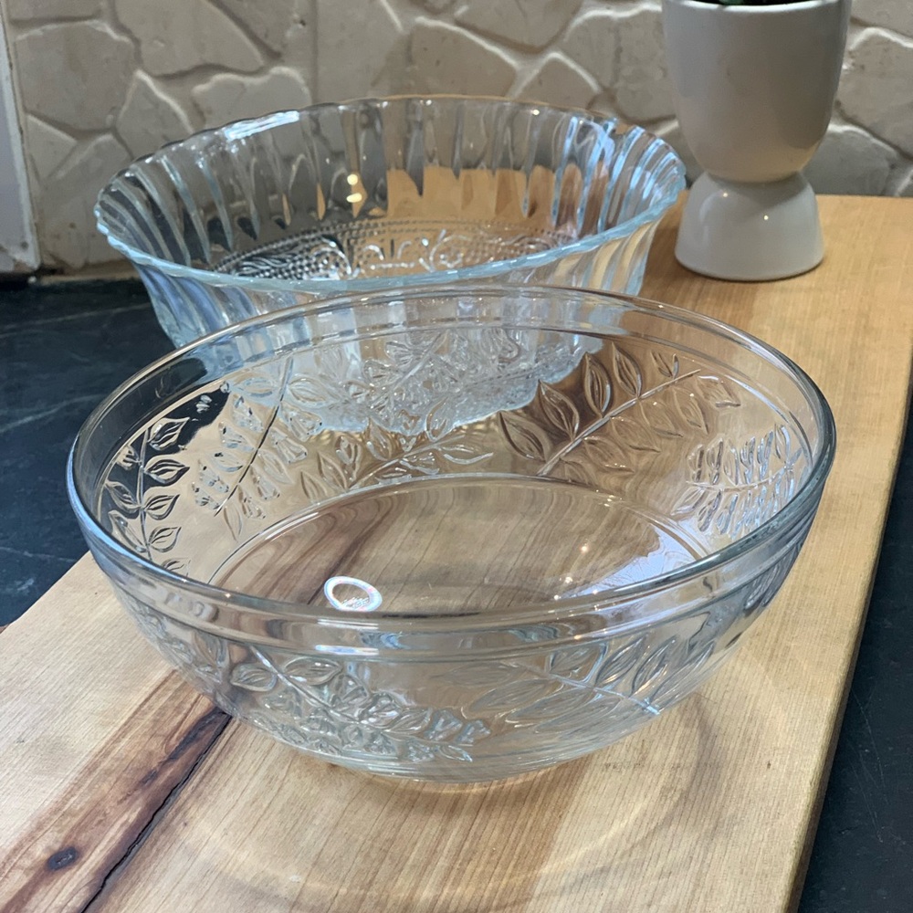 KIG INDONESIA | Set of 2 | Pressed Glass Serving Bowls